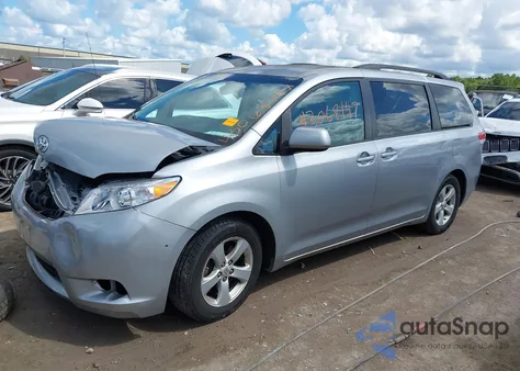 2012 Toyota Sienna Le V6 8 Passenger from USA, damaged, VIN 5TDKK3DC7CS206104